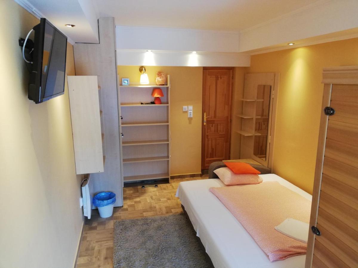 Lotuszvirag Vendeghaz Hotel Szekszárd Екстериор снимка