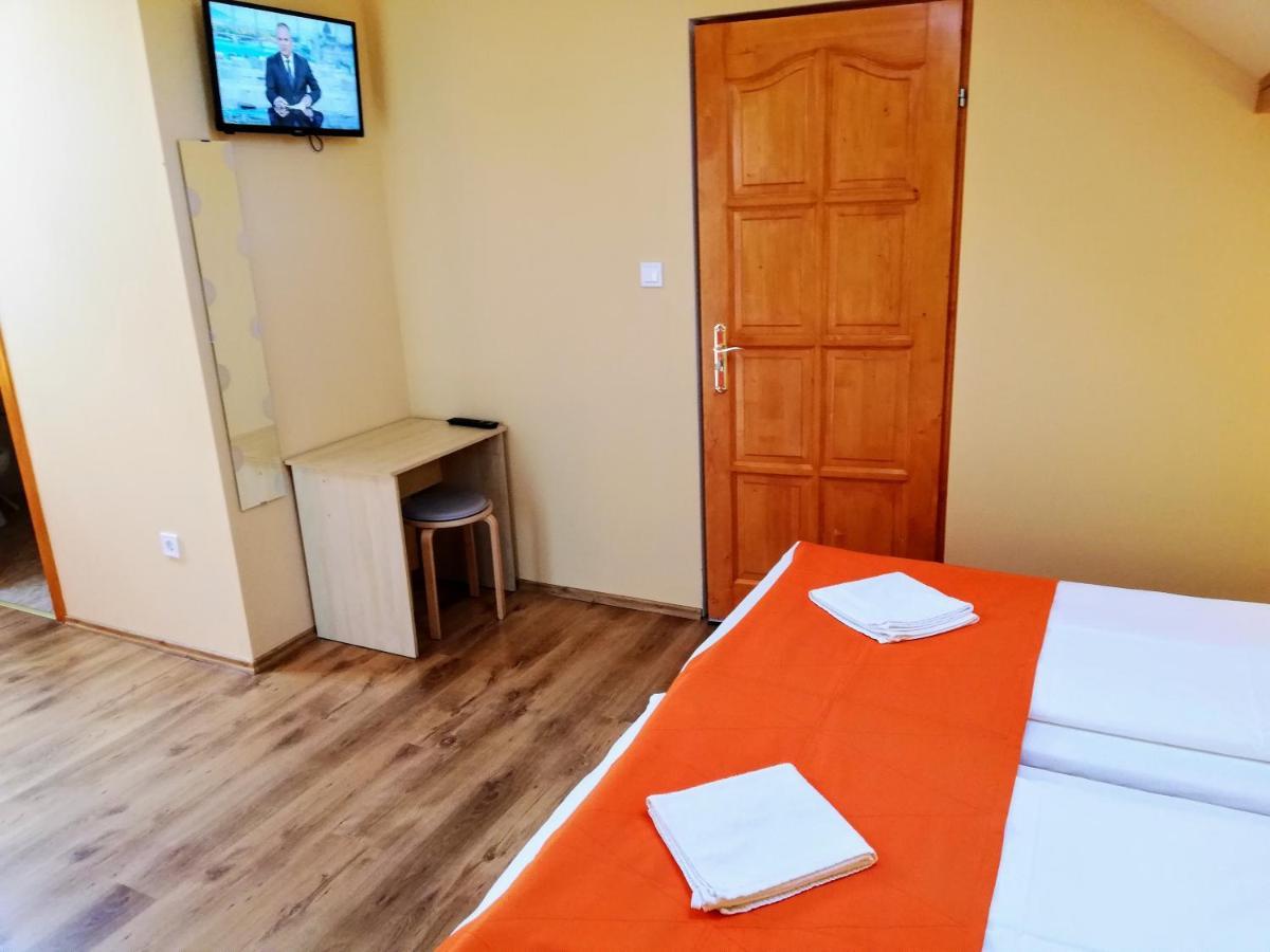 Lotuszvirag Vendeghaz Hotel Szekszárd Екстериор снимка