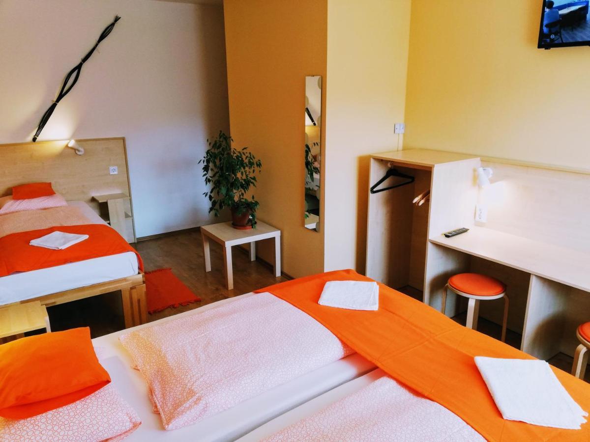 Lotuszvirag Vendeghaz Hotel Szekszárd Екстериор снимка