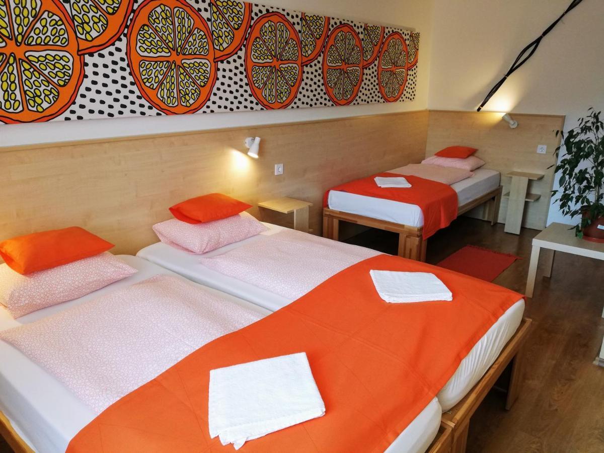 Lotuszvirag Vendeghaz Hotel Szekszárd Екстериор снимка