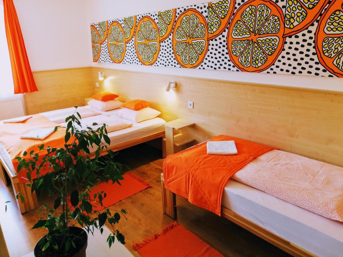 Lotuszvirag Vendeghaz Hotel Szekszárd Екстериор снимка